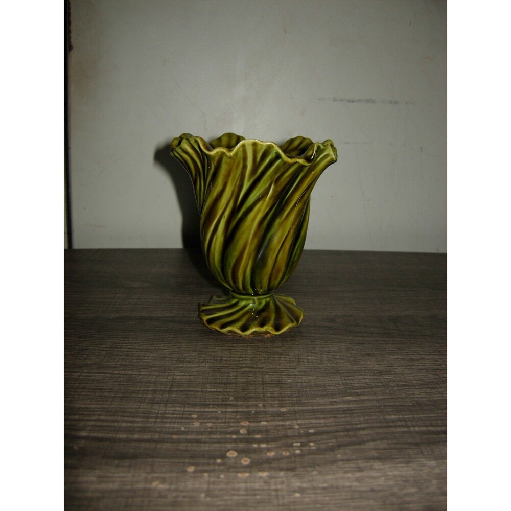 Vintage Sea Mist by Brody N-285 Nautical Sea Weed Cabbage Green VASE